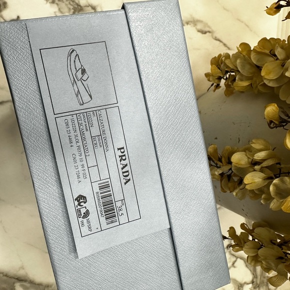 Prada Saint Tropez Suede Loafers size 38.5 - Picture 13 of 13